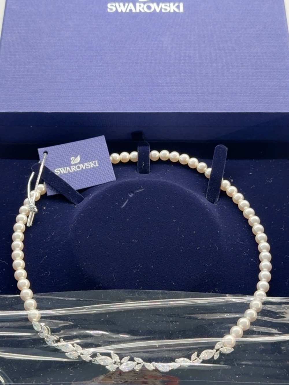 Swarovski Louison Pearl All-Around Necklace Choker - Authentic 5414693 - Picture 4 of 8